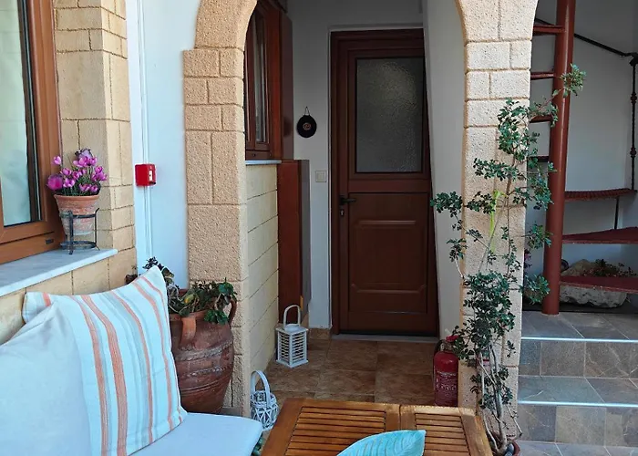 Nikelen Lindian Exclusive * Lindos (Rhodes)