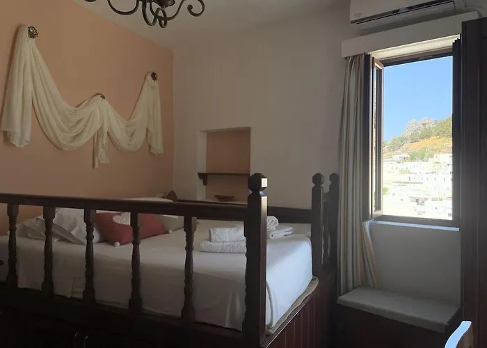 Nikelen Lindian Exclusive * لينثوس