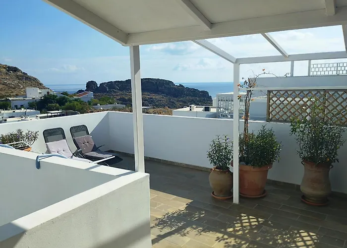 Nikelen Lindian Exclusive Daire Líndos